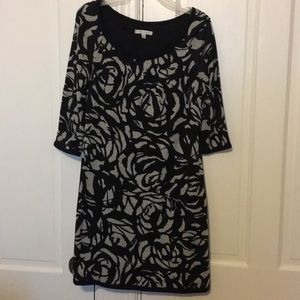 3/4 sleeve lined sweater dress, black and gray.